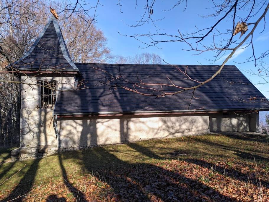 Maison Familiale En Montagne Avec Vue Merveilleuse Sur Le Massif De Belledonne Saint-Bernard  Exteriér fotografie