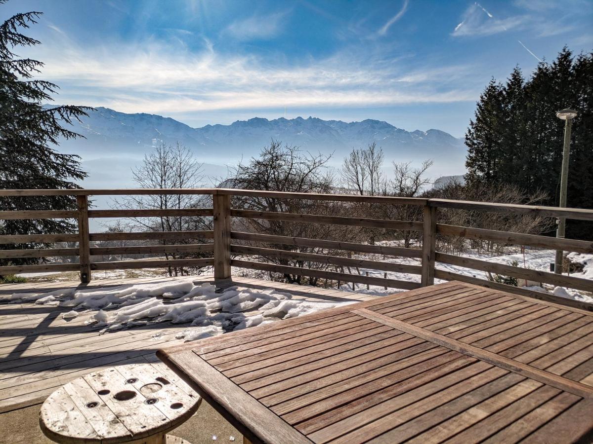 Maison Familiale En Montagne Avec Vue Merveilleuse Sur Le Massif De Belledonne Saint-Bernard  Exteriér fotografie