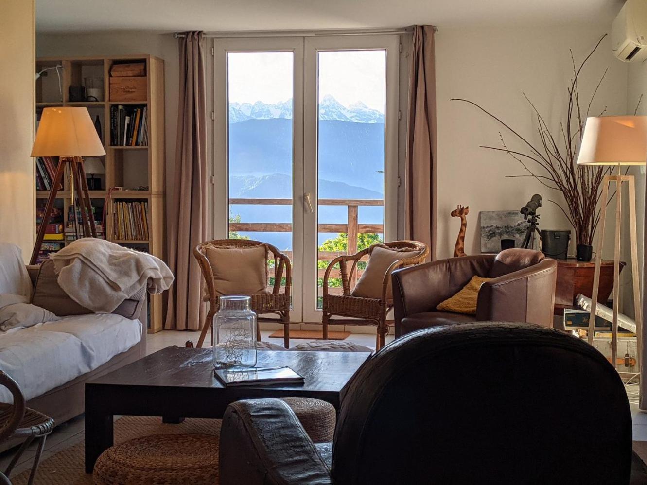 Maison Familiale En Montagne Avec Vue Merveilleuse Sur Le Massif De Belledonne Saint-Bernard  Exteriér fotografie
